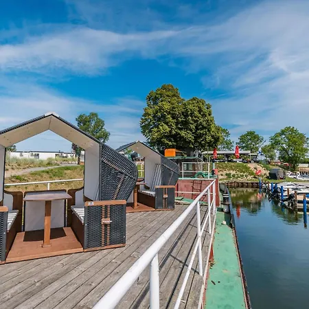 Apartment Waterfront *